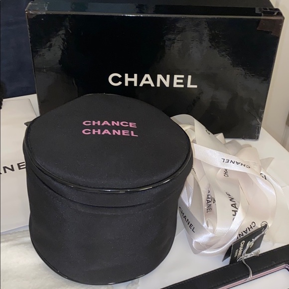 Chanel Empty Boxes, Cosmetic Bags, Dustbag &Ribbon - Picture 2 of 4
